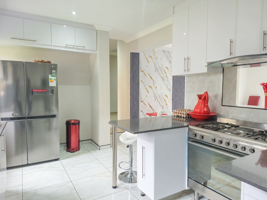 4 Bedroom Property for Sale in Xanadu Eco Park North West